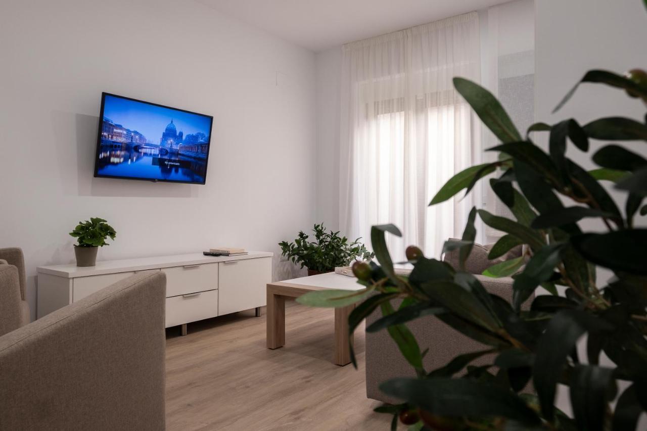 Luxor Torre Del Clavero Apartments Саламанка Екстериор снимка